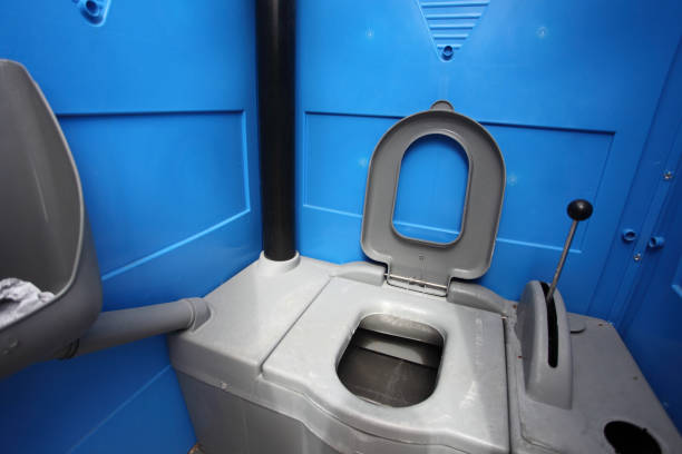 Portable Toilet Options We Offer in Highland, AR